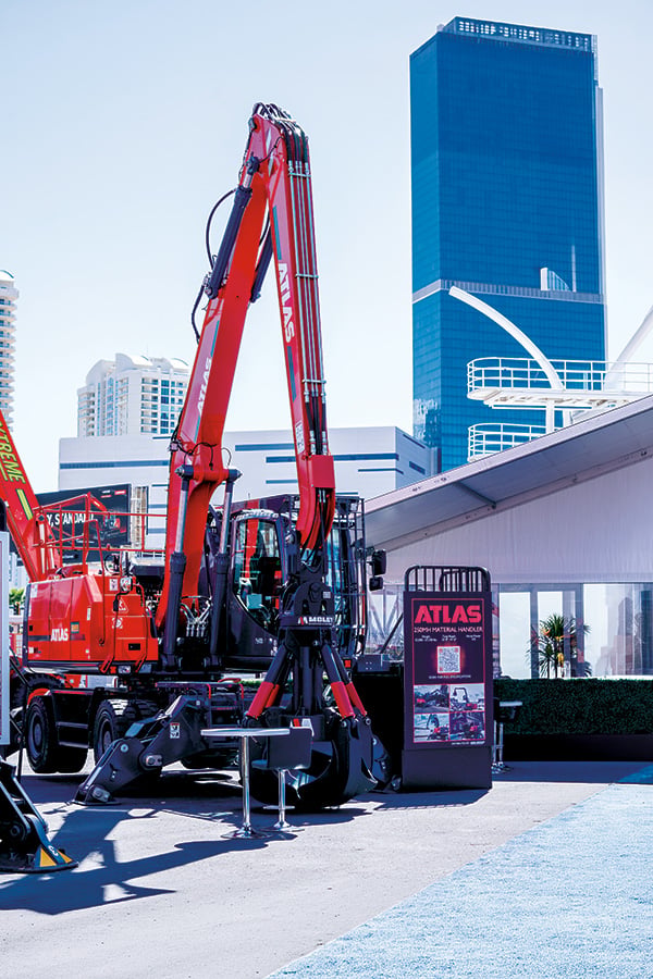 CONEXPO Front Signage